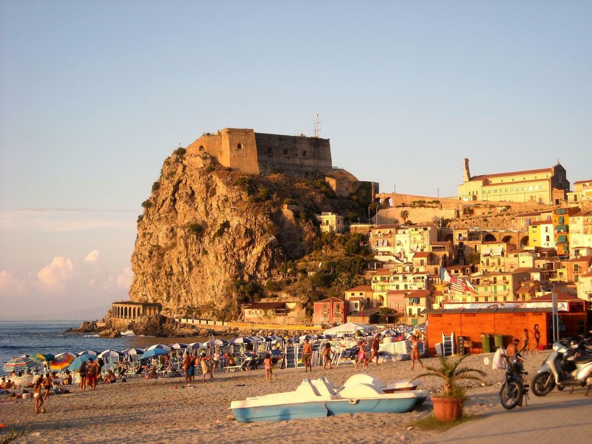 Casa Vacanze Scilla Eksteriør bilde