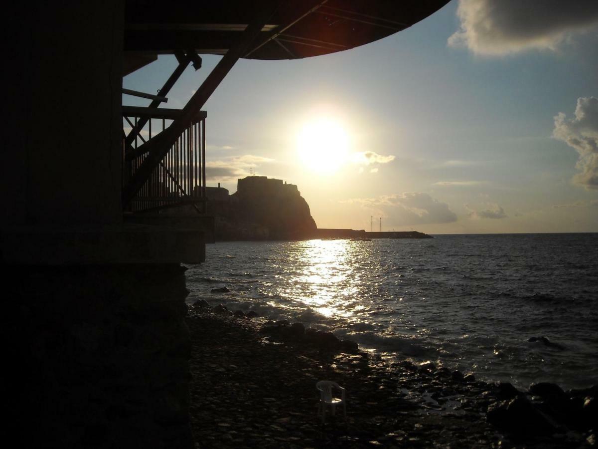 Casa Vacanze Scilla Eksteriør bilde
